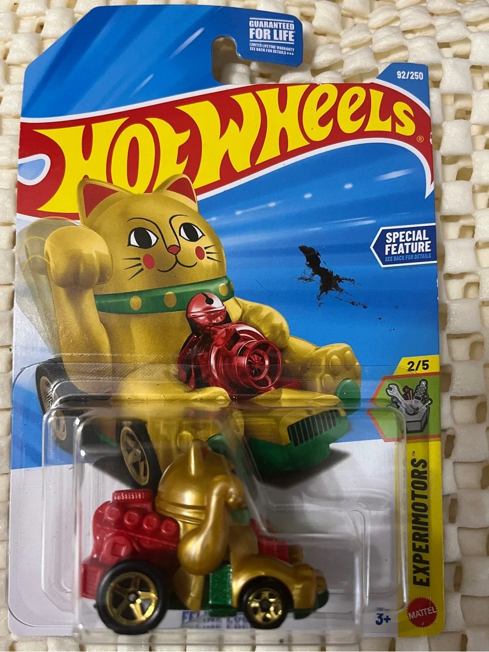 Hot Wheels Feline Lucky Gold Experimotors 92/250 2/5 Moving Arm 2026